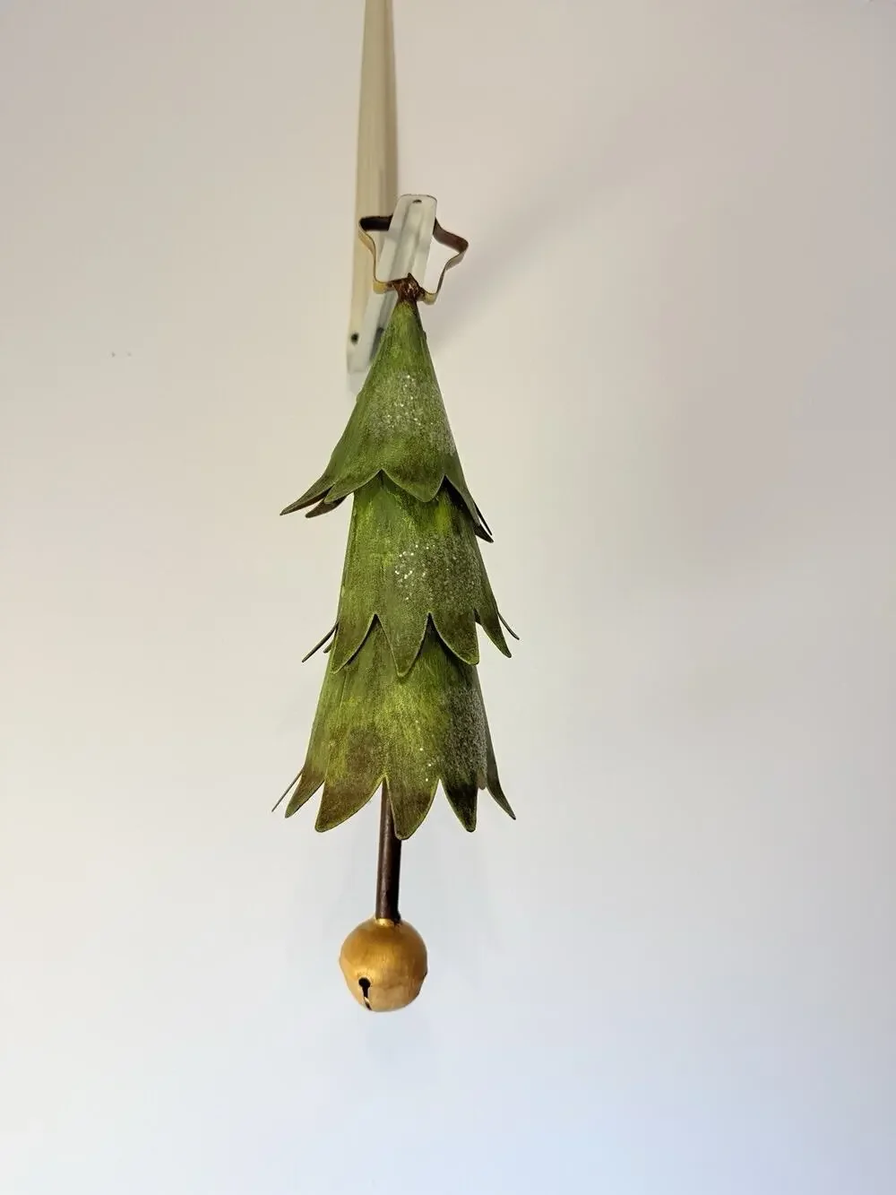 15” Rustic Primitive Metal Christmas Tree Jungle Bell Farmhouse Country Holiday